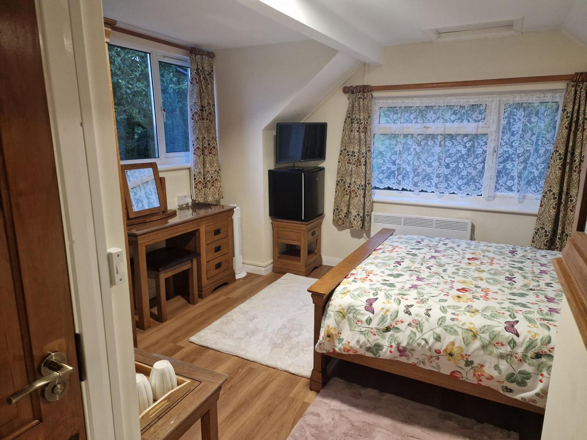 Woodvale Bungalow Little Haven Esterno foto